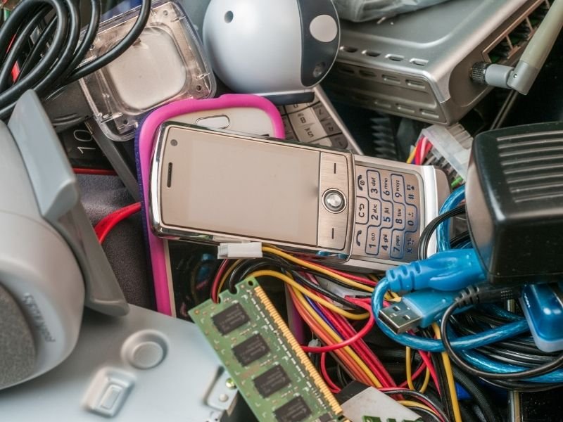 Responsible Decluttering Tips for Earth Day | Charlotte Homeowners