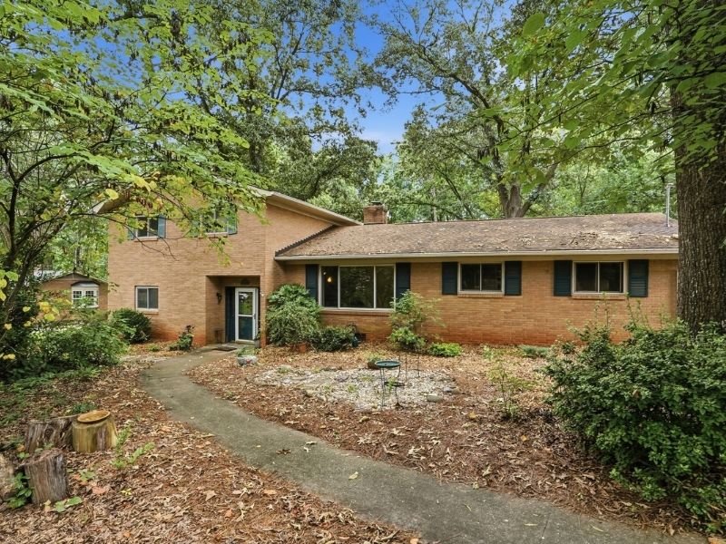 4819 Carousel Dr, Charlotte, NC 28212